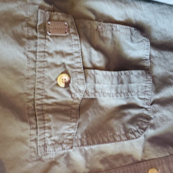 Triple Five Soul army green cotton button down Pit 2 pit 22" - Picture 6 of 11